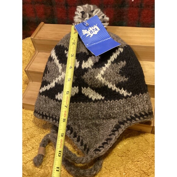 Pachamama Men's Wool Trapper Hat Winter Accessory Grey Made In Nepal With Tags - Picture 8 of 12